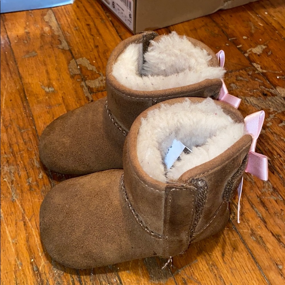 Infant ugg - Picture 3 of 4